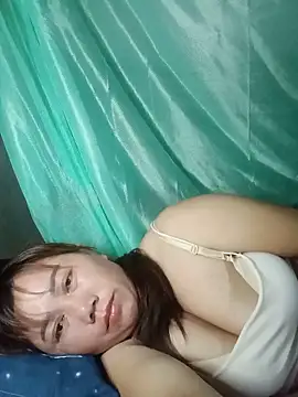 Snapshot of lyly_sexx chatting on 12, 5, 2026 lyly sexx online show from 12, 5, 2026