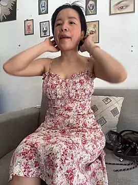 Snapshot of Ivy_Trix2 chatting on 2, 6, 2026 Ivy Trix2 online show from 2, 6, 2026