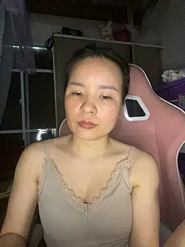 Snapshot of Ivy_Trix2 chatting on 31, 5, 2026 Ivy Trix2 online show from 31, 5, 2026