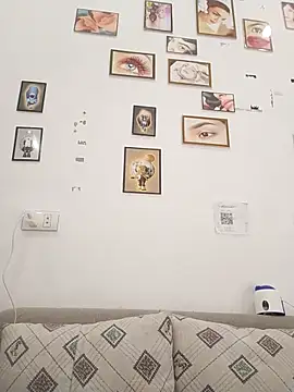 Ivy Trix2 online show from 3, 3, 2026