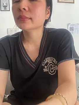 Ivy Trix2 online show from 8, 4, 2026