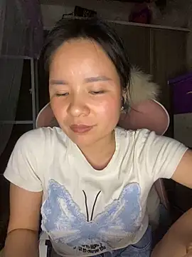 Ivy Trix2 online show from 21, 4, 2026