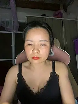 Ivy Trix2 online show from 8, 3, 2026