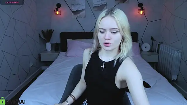 Tessa Ashe online show from 24, 4, 2026