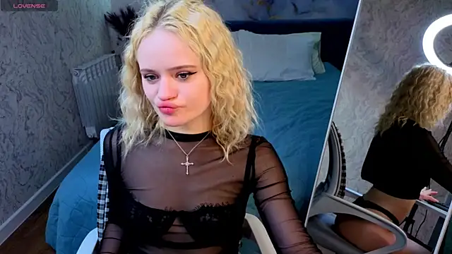 Tessa Ashe online show from 24, 3, 2026