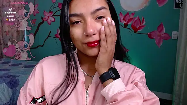 NoelleVireaux online show from 25, 3, 2026