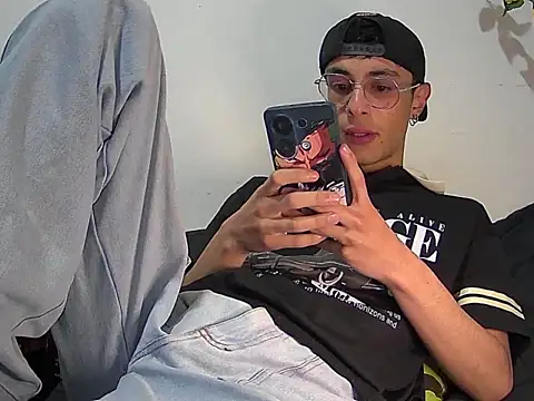 militoveruss2 online show from 4, 3, 2026