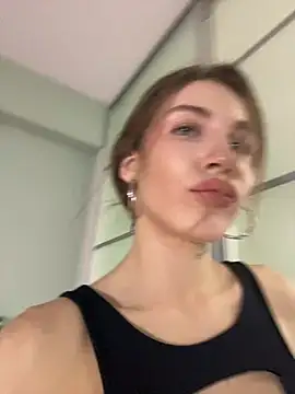 SofieLund online show from 3, 4, 2026