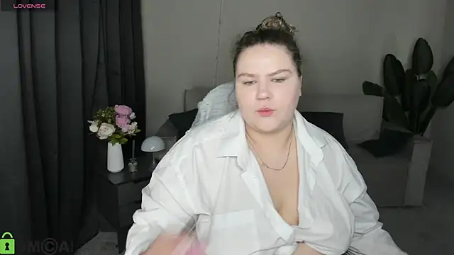 Snapshot of SofiRoce chatting on 29, 7, 2026 SofiRoce online show from 29, 7, 2026