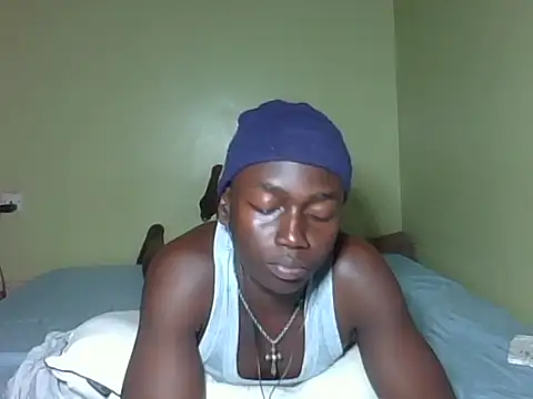 Snapshot of darkerberryguy chatting on 24, 4, 2026 darkerberryguy online show from 24, 4, 2026