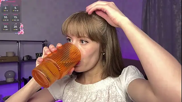 RosaMoore online show from 20, 4, 2026