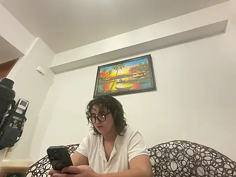 yassiestar online show from 28, 2, 2026