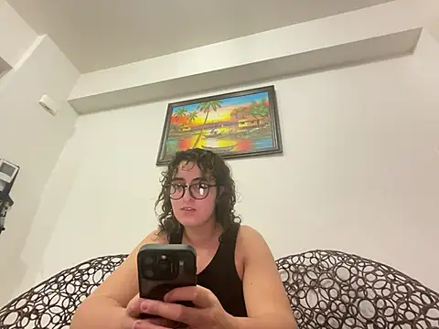 yassiestar online show from 1, 3, 2026