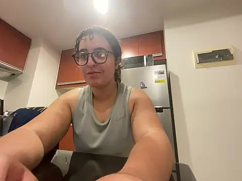 yassiestar online show from 25, 3, 2026