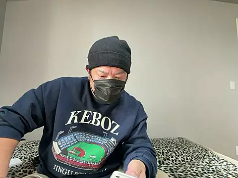 taro0410 online show from 13, 3, 2026