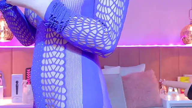 AnnieAddam online show from 18, 3, 2026