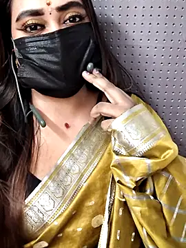 Snapshot of Cutie_Nila chatting on 15, 5, 2026 Cutie Nila online show from 15, 5, 2026