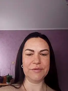 AmyLove471 online show from 3, 6, 2026