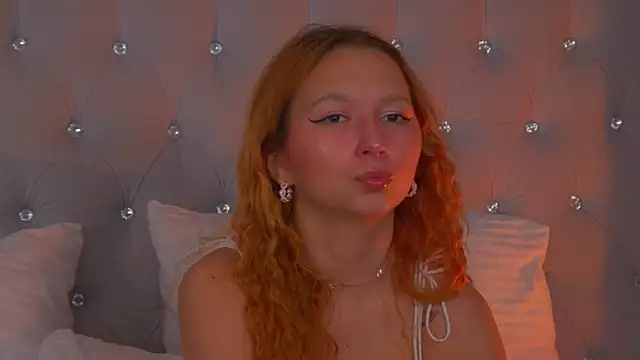 Snapshot of JassyCollins chatting on 2, 5, 2026 JassyCollins online show from 2, 5, 2026