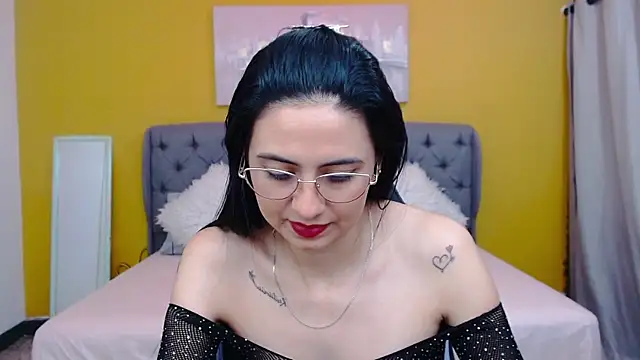 alexaneuer online show from 21, 7, 2026