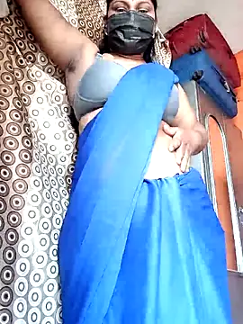 sexyladdupilla online show from 9, 4, 2026