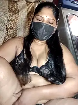 sexyladdupilla online show from 10, 4, 2026