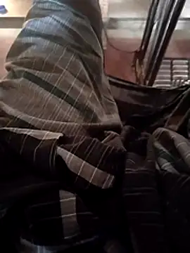 sathish2895 online show from 14, 4, 2026