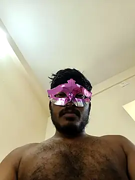Snapshot of Sweet_Cpl_ chatting on 13, 5, 2026 Sweet Cpl online show from 13, 5, 2026