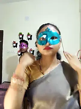 Sweet Cpl  online show from 25, 3, 2026