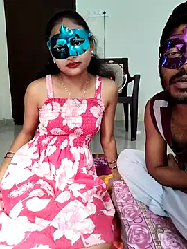 Sweet Cpl  online show from 7, 3, 2026