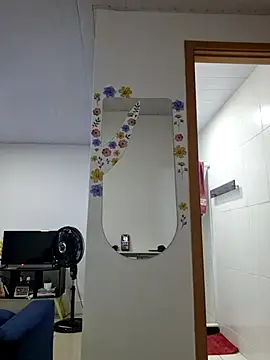 quemerayssa online show from 19, 3, 2026