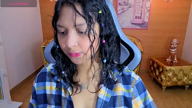 Kristen black T online show from 12, 3, 2026