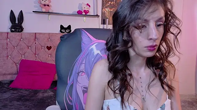 Snapshot of Miis_Beella chatting on 12, 5, 2026 Miis Beella online show from 12, 5, 2026
