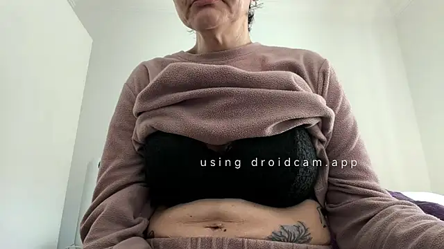 MinaMask online show from 10, 3, 2026