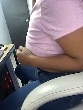 Naya Noir online show from 7, 3, 2026