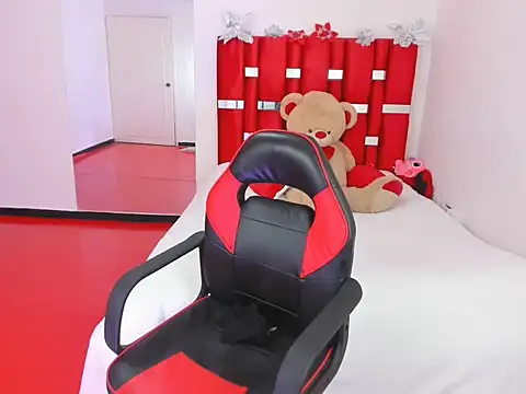 mia rouse11 online show from 7, 3, 2026