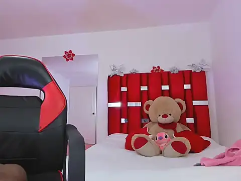 mia rouse11 online show from 2, 3, 2026