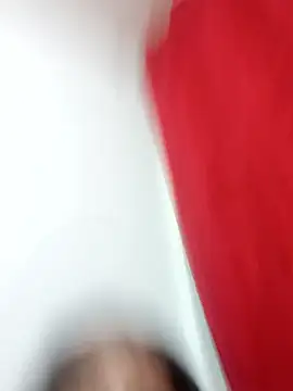 celeste kiss  online show from 8, 3, 2026