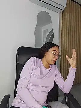 ritzabeth daniel online show from 17, 7, 2026