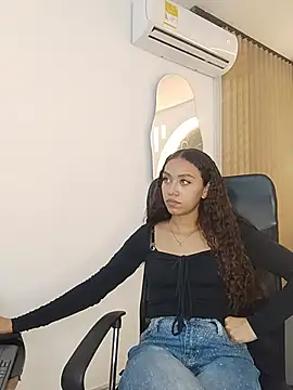 ritzabeth daniel online show from 18, 7, 2026