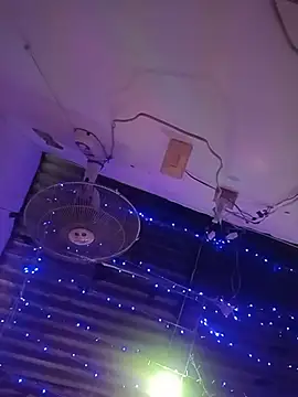 Lamonita05 online show from 18, 4, 2026