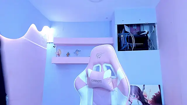 DanteLuxx online show from 22, 4, 2026