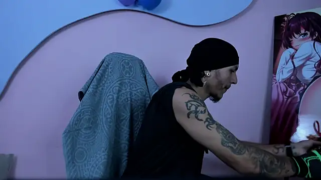 DanteLuxx online show from 8, 4, 2026