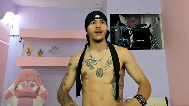 DanteLuxx online show from 23, 4, 2026