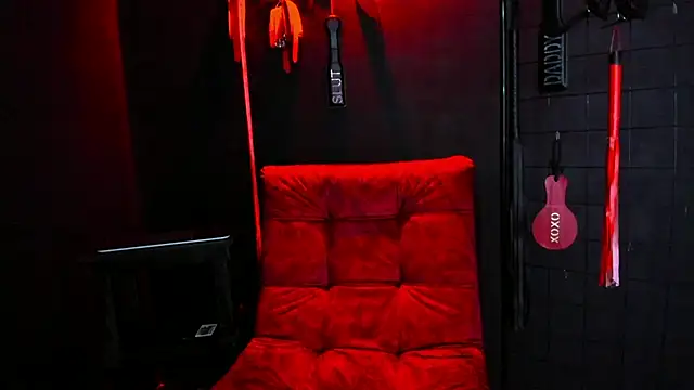 Antonella fox bdsm online show from 26, 2, 2026