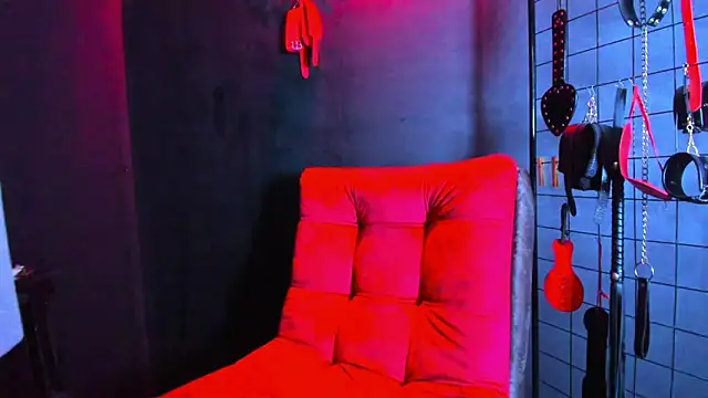 Antonella fox bdsm online show from 5, 3, 2026