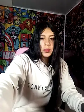 charlottte wh online show from 15, 4, 2026