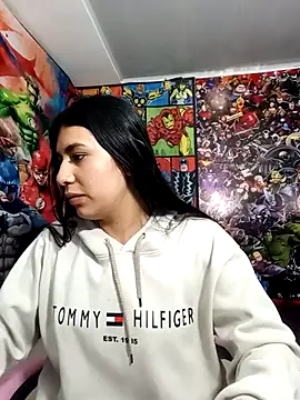 charlottte wh online show from 21, 4, 2026