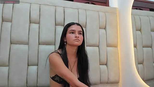 SweetAndSavage OS online show from 30, 3, 2026