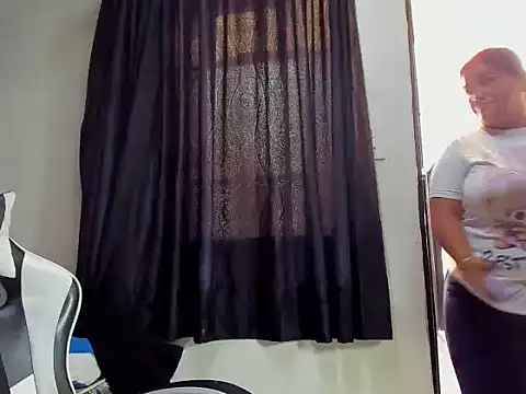 ScarlettSexRx online show from 1, 3, 2026